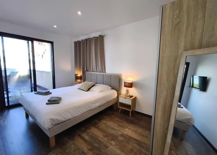 Escape To Calm With Sea View Appartamento *
